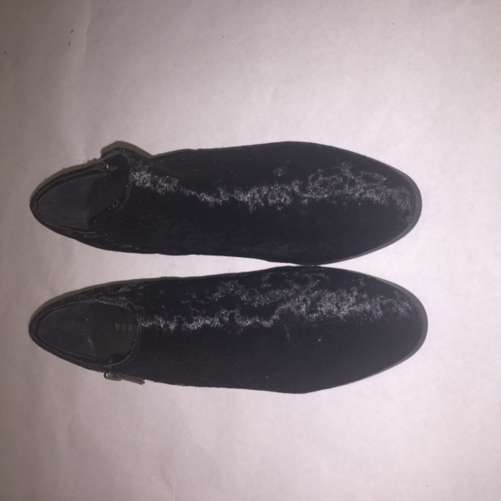 Crush Velvet/ velour ankle Booties - Picture 3 of 8